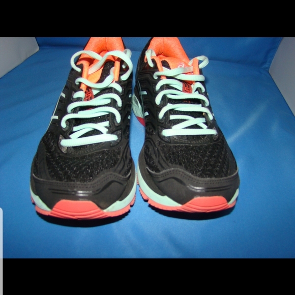 Women's Asics GT-2000 5 Running Shoes Size-7 - Picture 4 of 7
